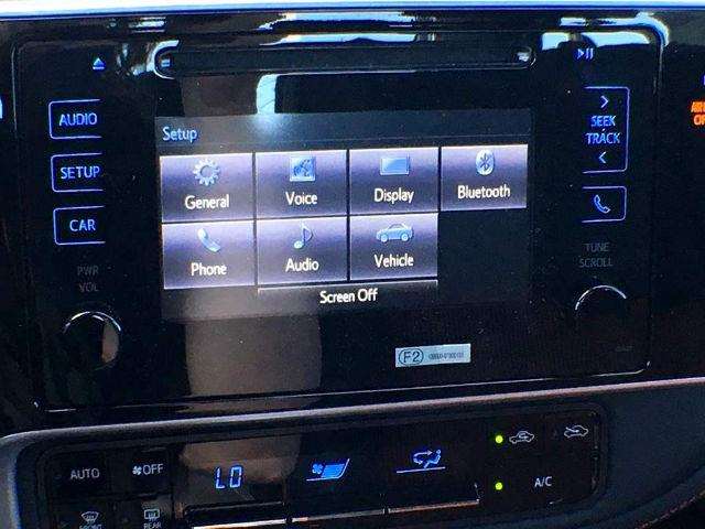 2017 Toyota Corolla SE 4dr Sedan CVT